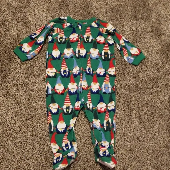 BUNDLE OF 3 CHRISTMAS OUTFITS - Picture 8 of 10